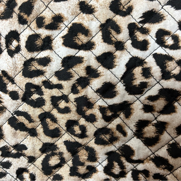 Chico’s Women’s Size Small Leopard Print Quilted Full Front Zippered Jacket - Picture 9 of 13